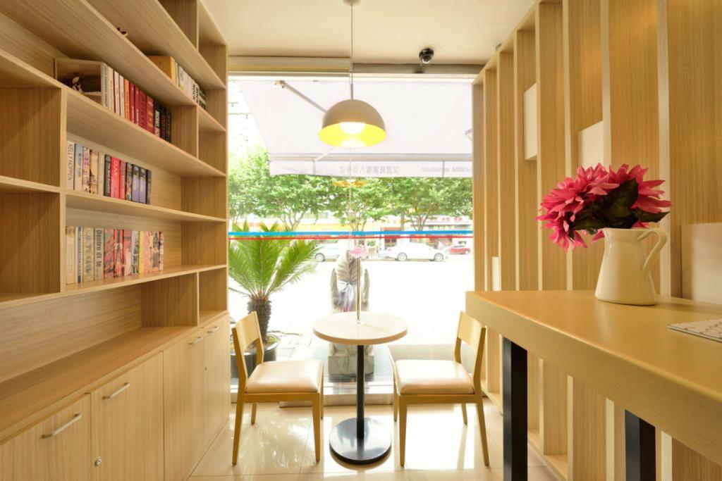 Hanting Hotel Luoyang Wanda Esterno foto